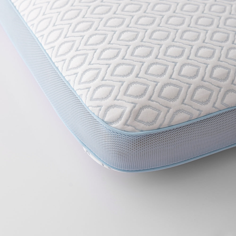 memory foam pillow